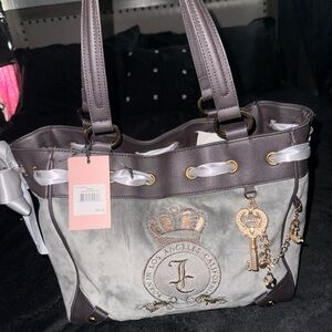 Juicy Couture Gray and Brown Los Angeles Crest Tote